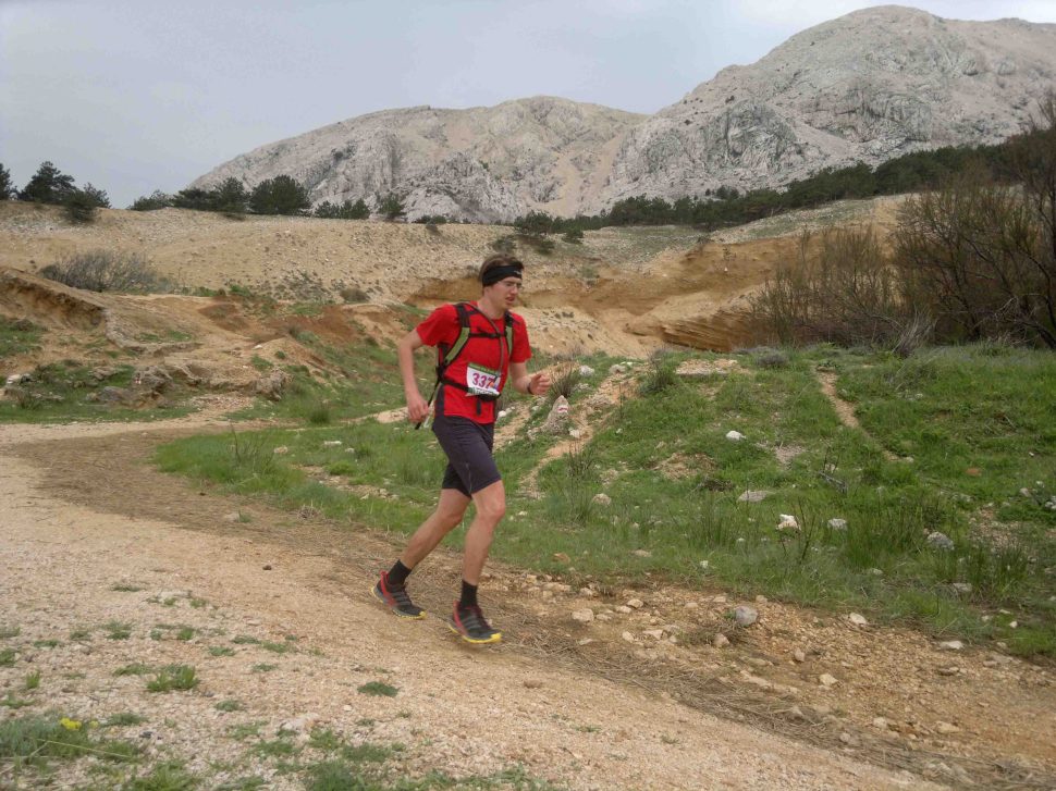 270420133093hgfhgfhgfh