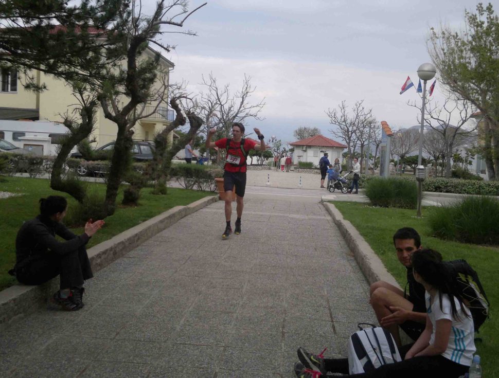 270420133095hfghgfhf