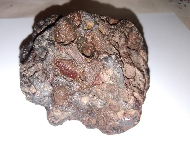 Tomaž A. / meteoriti nimajo nikoli takih vključkov